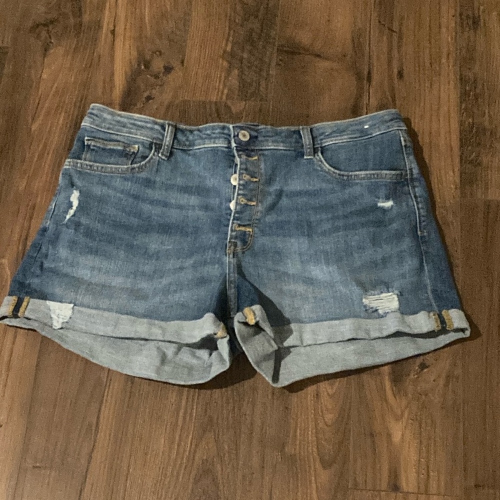 Arizona Jean Co Denim Blue Women's Shorts size 17